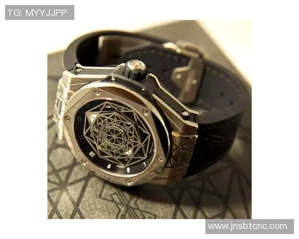 足球明星奢华手表大揭秘：顶级品牌与独特设计的完美结合